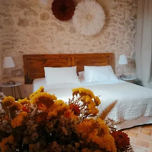 Bed & Breakfast D'hotes Face Au Lavoir, Méthamis